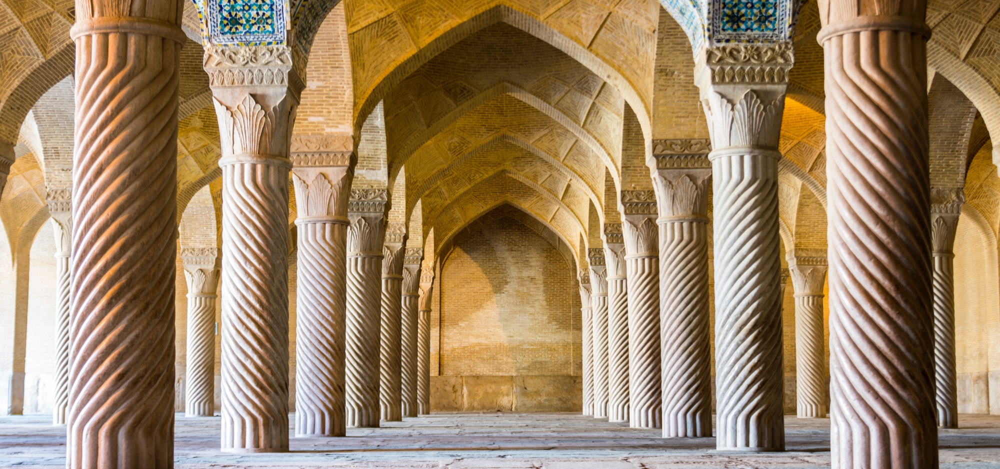 Exclusively tailored trips to Iran by Persintravel